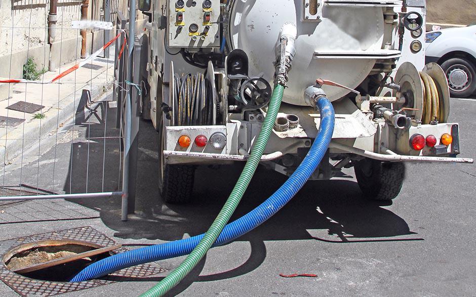 entreprise pour déboucher canalisation Saint-Ouen